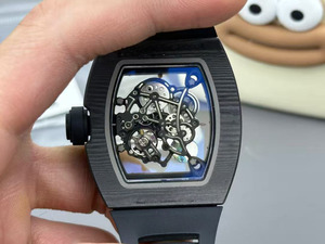 Reloj Tourbillon Mecánico Automático de Lujo para Hombre de 26 Años, con Bisel Dorado, Resistente al Agua, de Cerámica Negra de Alta Calidad - Product Image 5