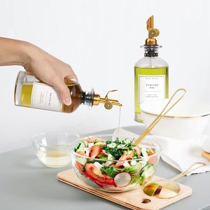 Ustensiles de cuisine 500ml Cristal <span class=keywords><strong>Blanc</strong></span> Matériel Verre Automatique Ouverture-Fermeture Pot de Contrôle de l'Huile Sauce Soja <span class=keywords><strong>Vinaigre</strong></span> 350ml Bestseller - Product Image 1