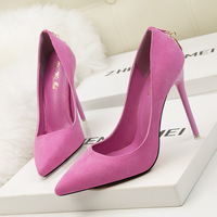 Chaussures à talons hauts en daim à bout pointu et boucle en D, style européen et américain, mode simple et exquise, talons hauts professionnels sexy