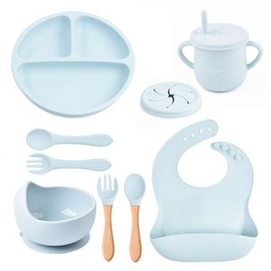 Maxfree Ensemble de vaisselle pour bébé 9 pièces en silicone : assiette, bavoir, bol, cuillère, fourchette, tasse - Product Image 6