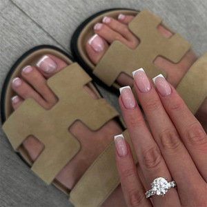 Prêt à expédier – 48 faux ongles assortis pour doigts et orteils, courts, à bout français, réutilisables, à presser – Ensemble pour les vacances d'été – Fournisseur - Product Image 5