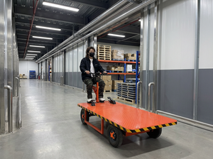 Chariot à <span class=keywords><strong>plateforme</strong></span> électrique 1200W à 4 roues, réversible, pour entrepôt, capacité 750 kg, chariot industriel - Product Image 4