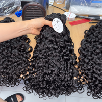 Extensions de cheveux naturels bouclés bruts birmans et cambodgiens pour femmes – Vente en gros