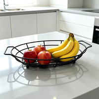 Panier à fruits ovale en métal noir mat de style nordique DaS avec poignées, corbeille à fruits respirante pour comptoir de cuisine