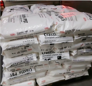 เม็ดพลาสติก PBT DuPont S620F20 สำหรับฉีดขึ้นรูป คุณภาพสูง ไหลง่าย ปล่อยง่าย วัตถุดิบพลาสติกสำหรับอุปกรณ์อิเล็กทรอนิกส์และไฟฟ้า - Product Image 2