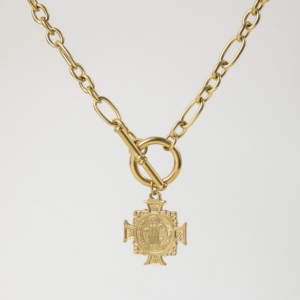 Collar Gargantilla YF4203 con Cadena de Eslabones Ovalados de Acero Inoxidable Chapado en Oro de 18K Resistente al Deslustre, Cierre OT y Colgante de Cruz Religiosa de San Benito - Product Image 1