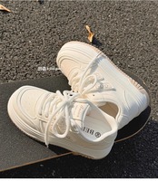 Chaussures pour femmes automne-hiver, chaussures blanches, nouvelle collection 2024, semelle épaisse, chaussures décontractées