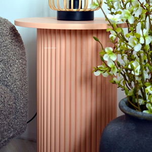 Base de Exhibición de Madera Sólida, Elegante, Moderna y Sencilla, Hecha a Mano y Personalizada, para Decoración, Exposiciones y Compradores Mayoristas - Product Image 1