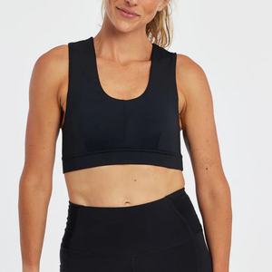 Soutien-gorge de sport push-up à bretelles fines, dos croisé, fermeture avant, style racerback, avec coussinets rembourrés discrets, idéal comme haut de maillot de bain. - Product Image 1