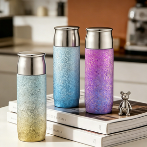 Tazza in Titanio Puro Multicolore Sfumato, Mini Borraccia Termica Portatile da Viaggio in Titanio - Product Image 1