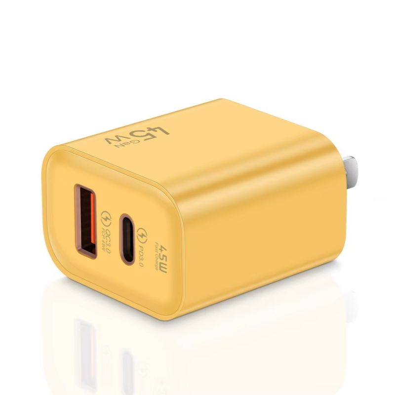 Chargeur de couleur jaune avec boîte d'emballage