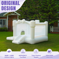 Château gonflable AirMyFun Kids Pastel Party Moon Walk, blanc, pour mariage, en tissu Oxford, pour 3 personnes, facile à monter.