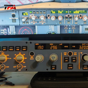 Kit de Panel de Advertencias ECAM con Módulo de Frecuencia de Luz Integrado FCU y EFIS Izquierdo para Cabina de Simulación de Carreras Airbus A320 - Product Image 5
