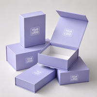 Boîte à bijoux de luxe avec estampage à chaud et papier de soie personnalisé pour présentoir de bagues haut de gamme