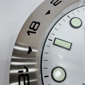 Top Grade Chất lượng cao thép không gỉ sáng sang trọng hiện đại ngày phổ biến cổ tay Watch Shaped Đồng hồ treo tường - Product Image 4