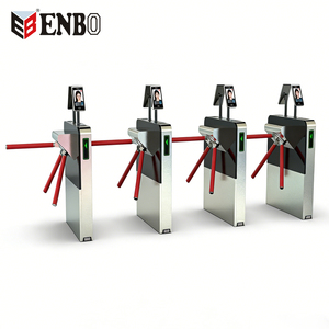 Tornello a tre bracci multifunzione con connettività esterna per dispositivi di identificazione RFID e NFC - Product Image 1