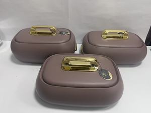 Ensemble de 3 casseroles isothermes professionnelles de 4,5 L, 5,5 L et 6,5 L avec couvercle doré pour <span class=keywords><strong>un</strong></span> dîner luxueux - Product Image 5