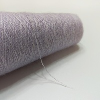 Fil à tricoter en mélange acrylique/polyester léger et doux Star 1/26nm pour pulls, écharpes, bonnets et textiles de maison (couleur personnalisée)
