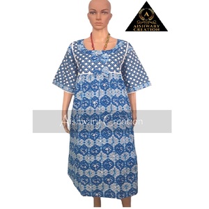 Robe midi imprimée florale bleue pour femme, style Maillard, décontractée, sexy, bohème, hiver, une pièce, saison, directement du fabricant - Product Image 1