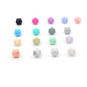 Venta al por mayor, costo de fábrica, grado alimenticio, cuentas de icosaedro de silicona personalizadas, cuentas suaves de silicona para dentición de bebé, 19mm para joyería - Product Image 2