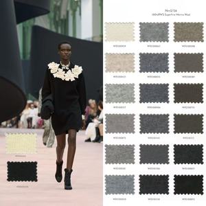 Fil à tricoter en laine de mérinos 100% écologique Nm 2/26, disponible en stock, 120 couleurs - Product Image 1