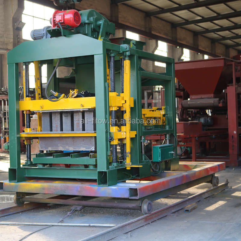 Qt4-25 startop de enclavamiento de ladrillo de la máquina de fabricación de bloques en ghana