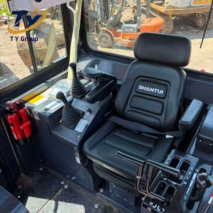 รถดันดินตีนตะขาบ SHANTUI SD22 220 แรงม้า อุปกรณ์งานหนักสำหรับงานดิน งานก่อสร้างเหมืองแบบเปิด และงานก่อสร้างทั่วไป - Product Image 4