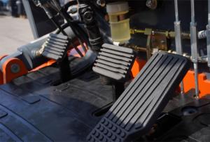 <span class=keywords><strong>2.5</strong></span> טון cpc25 חוות מלגזות 2wd חדש epa/eur5 היונדאי דיזל מלגזה עם רכיבים ליבה מנוע - Product Image 6