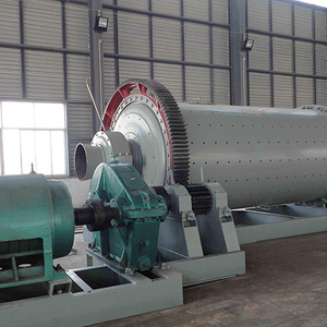 Équipement d'extraction aurifère certifié ISO, broyeur à billes horizontal, machine à broyer à billes humides de toutes tailles pour les minerais d'or - Product Image 1