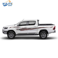 En stock autocollant de carrosserie latérale de voiture pour autocollants de décalque de ramassage hilux pour hilux 2024