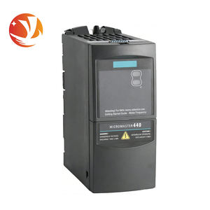 เครื่องแปลงความถี่440-2UC13-7AA1 6SE6 Siemens ของแท้สินค้าใหม่ตัวควบคุมโปรแกรมได้ PLC 16 I/o 110V I/O Link - Product Image 1