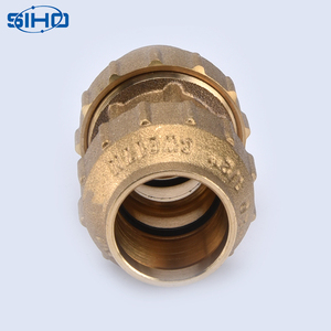 Accesorio de compresión de tubería de agua de latón para tubo hecho en China, camisetas forjadas para aplicación de gas/aceite, superficie chapada - Product Image 5