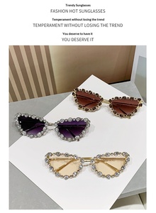 Occhiali da Sole Cat <span class=keywords><strong>Eye</strong></span> UV400 Nuovo Stile Transfrontaliero Personalizzati Trendy Retrò Europei Americani con Grandi Strass in Metallo di Alta Gamma - Product Image 5