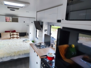 Caravana de <span class=keywords><strong>18</strong></span> pies con baño a la venta | Hybrid Campers | Las mejores caravanas híbridas en Australia - Product Image 3