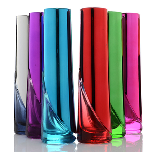 Flacon de parfum de voyage miniature rechargeable de 12 ml, forme unique et colorée - Product Image 1