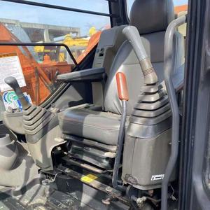 Excavatrice sur chenilles Hitachi ZX70 d'occasion, d'origine japonaise, 7 tonnes, petite taille, performances fiables, à vendre - Product Image 6