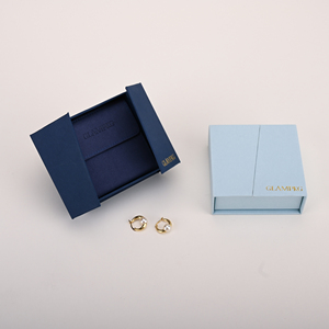 Caja de Regalo Magnética para Joyería, con Logotipo Personalizado Glampkg, Nuevo Diseño Cuadrado, Empaque de Papel para Collares - Product Image 1