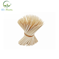 Brochettes jetables en bambou en vrac, outils de 2 mm à 6 mm (plus de 12), finition polie, sans danger pour les aliments, faciles à nettoyer, couleur bambou naturel pour barbecue