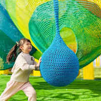 Columpio Colgante Ropecube con Bola de Red Tejida Colorida, Juguete Sensorial para Interiores y Exteriores, Columpio Inflable Seguro