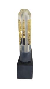 उच्च गुणवत्ता वाले कस्टम आकार क्रिस्टल पुरस्कार ट्रॉफी के लिए धातु ट्राफियां पदक प्लेट को उए क्रिस्टल पुरस्कार ट्रॉफी व्यक्तिगत डिजाइन के लिए - Product Image 6