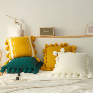 Almofada Luxuosa Quadrada de Tricô Sólido com Relevo para Sofá, Sala de Estar e Decoração de Hotel, Ecológica - Product Image 3