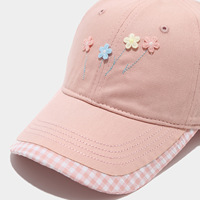 Gorra de Béisbol a Cuadros Estilo Coreano con Delicado Bordado Floral, Tela de Algodón, Ajustable, Protección Solar, para Uso Casual al Aire Libre