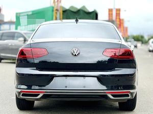 Venta Especial: <span class=keywords><strong>Volkswagen</strong></span> Magotan B8 Premium Usado, Sedán Ejecutivo, Vehículo de Gasolina Económico y Estable para Exportación - Product Image 5