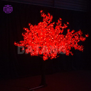 Lámpara LED Impermeable para Exteriores con Forma de Hoja de Arce, Adorno de Parque Magnífico para Decoración de Jardines y Villas en Venta - Product Image 2