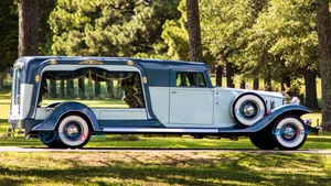 Hearse Funeral Car Large Motor Vintage Petrol / Gasoline Customized Version of the Hearse Funeral Hearse Car - Product Image 6
