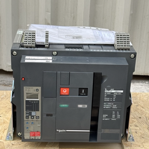 NW10 H1 MASTERPACT Leistungsschalter NW10H13F2EHHXX 1000A <span class=keywords><strong>3</strong></span>-polig Programmierbarer Controller Industrielle Automatisierung - Product Image 1