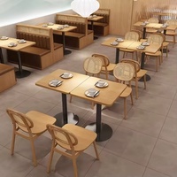 Mesa y silla de mimbre tejida de madera maciza para restaurante de tema japonés, combinación de material japonés, tienda, café informal, sofá de cabina de PU