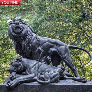 YOUFINE Statua di Leone Sdraiato a Grandezza Naturale in Bronzo Nero, Scultura Realistica di Leone Reclinato per Decorazione d'Ingresso - Product Image 4