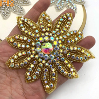 Applique adhésive en strass tournesol de 9 cm pour accessoires capillaires à coudre à la main, patch décoratif en strass pour vêtements, chaussures, sacs, DIY