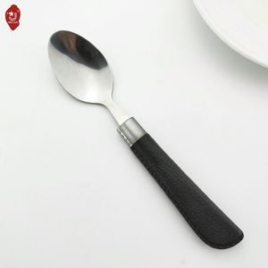Classic Reusable Stainless Steel Cutlery Black <b>Plastic</b> Handle Stainless Steel Cutlery <b>Set</b> - Product Image 5